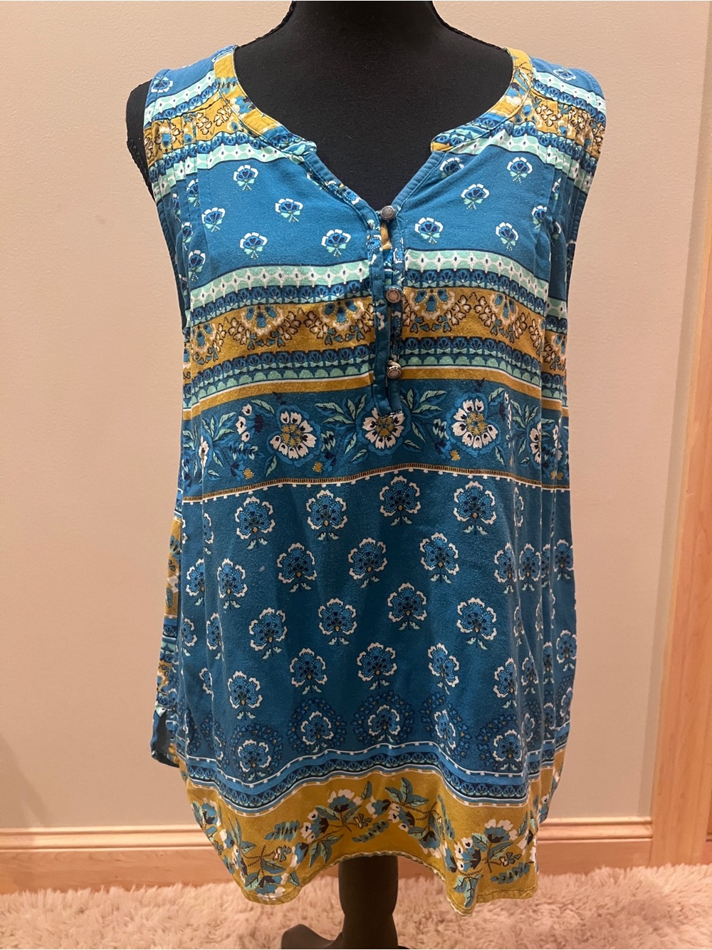 Sonoma Boho Blue Mustard Floral Mosaic Print V-Neck Sleeveless Top Peasant M